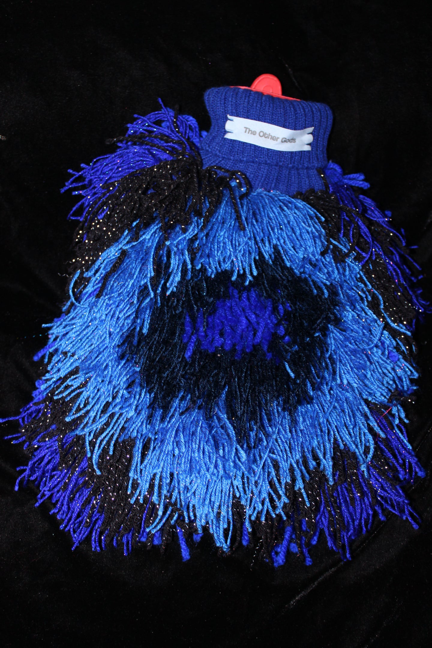 FLUFF // deep blue