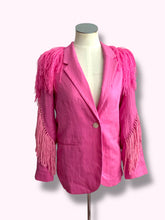 Lade das Bild in den Galerie-Viewer, FRINGE BLAZER // PINK
